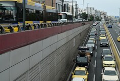 ΚΙΝΗΣΗ ΣΤΟΥΣ ΔΡΟΜΟΥΣ